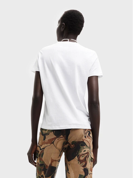 Desigual Γυναίκες T-shirts T-Shirt Emma 22WWTK19 Έγχρωμο Regular Fit 5 Desigual Γυναίκες T-shirts T-Shirt Emma 22WWTK19 Έγχρωμο Regular Fit - Image 3