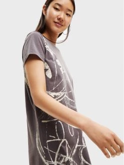 Desigual Γυναίκες Καθημερινά Φορέματα Φόρεμα καθημερινό DISNEY Mickey Hug 22WWVK60 Γκρι Regular Fit 10 Desigual Γυναίκες Καθημερινά Φορέματα Φόρεμα καθημερινό DISNEY Mickey Hug 22WWVK60 Γκρι Regular Fit -Εξοδος Desigual Κατάστημα unnamed file 1090