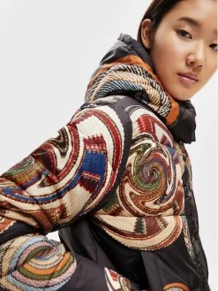 Desigual Γυναίκες Πουπουλένια Μπουφάν Μπουφάν πουπουλένιο Heddal 22WWEWA3 Μαύρο Regular Fit 10 Desigual Γυναίκες Πουπουλένια Μπουφάν Μπουφάν πουπουλένιο Heddal 22WWEWA3 Μαύρο Regular Fit -Εξοδος Desigual Κατάστημα unnamed file 117