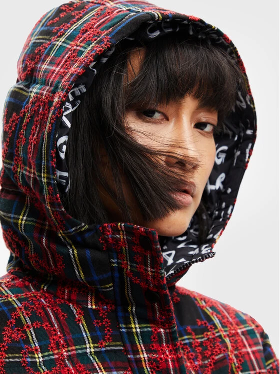 Desigual Γυναίκες Μεταβατικά Μπουφάν Μπουφάν μεταβατικό Kris 22WWEW69 Κόκκινο Regular Fit 6 Desigual Γυναίκες Μεταβατικά Μπουφάν Μπουφάν μεταβατικό Kris 22WWEW69 Κόκκινο Regular Fit - Image 4