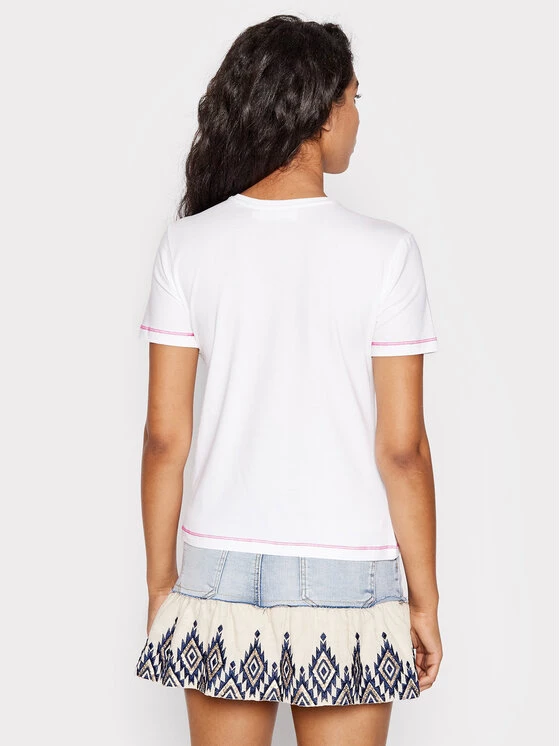 Desigual Γυναίκες T-shirts T-Shirt Marga 22SWTK24 Λευκό Regular Fit 5 Desigual Γυναίκες T-shirts T-Shirt Marga 22SWTK24 Λευκό Regular Fit - Image 3