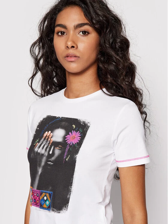 Desigual Γυναίκες T-shirts T-Shirt Marga 22SWTK24 Λευκό Regular Fit 6 Desigual Γυναίκες T-shirts T-Shirt Marga 22SWTK24 Λευκό Regular Fit - Image 4