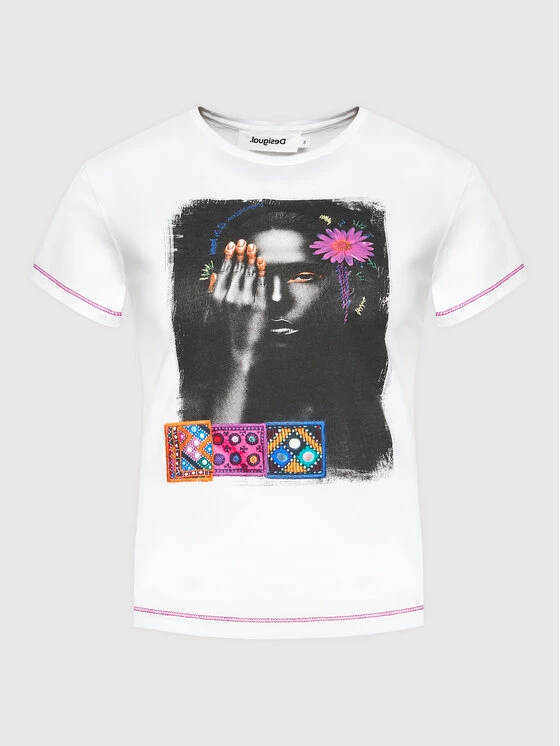 Desigual Γυναίκες T-shirts T-Shirt Marga 22SWTK24 Λευκό Regular Fit 7 Desigual Γυναίκες T-shirts T-Shirt Marga 22SWTK24 Λευκό Regular Fit - Image 5