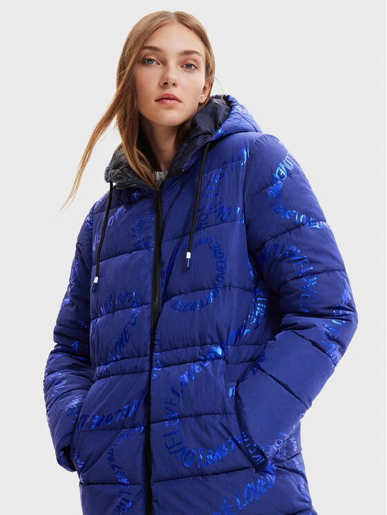 Desigual Γυναίκες Χειμωνιάτικα Μπουφάν Μπουφάν πουπουλένιο Aarhus 22WWEW30 Σκούρο μπλε Regular Fit 6 Desigual Γυναίκες Χειμωνιάτικα Μπουφάν Μπουφάν πουπουλένιο Aarhus 22WWEW30 Σκούρο μπλε Regular Fit - Image 4