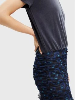 Desigual Γυναίκες Καθημερινά Φορέματα Φόρεμα καθημερινό Bilba 22WWVK53 Σκούρο μπλε Regular Fit 10 Desigual Γυναίκες Καθημερινά Φορέματα Φόρεμα καθημερινό Bilba 22WWVK53 Σκούρο μπλε Regular Fit -Εξοδος Desigual Κατάστημα unnamed file 247