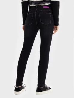 Desigual Γυναίκες Τζιν Lullaby 22WWDD37 Μαύρο Skinny Fit 9 Desigual Γυναίκες Τζιν Lullaby 22WWDD37 Μαύρο Skinny Fit -Εξοδος Desigual Κατάστημα unnamed file 261