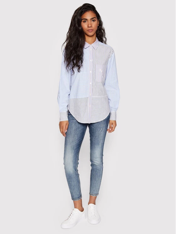 Desigual Γυναίκες Casual Πουκάμισα Πουκάμισο Patch Love 22SWCW25 Μπλε Relaxed Fit 4 Desigual Γυναίκες Casual Πουκάμισα Πουκάμισο Patch Love 22SWCW25 Μπλε Relaxed Fit - Image 2