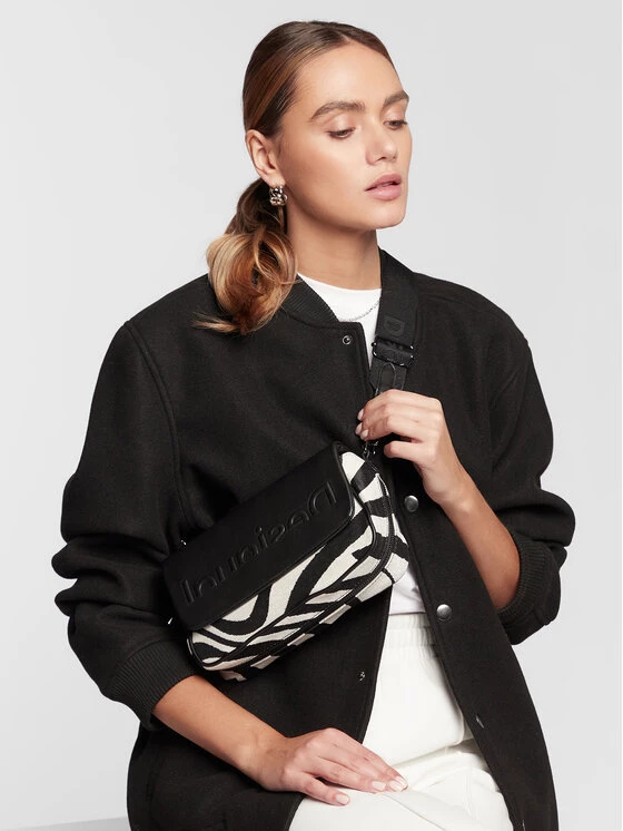 Desigual Γυναίκες Τσάντες με Χερούλι Τσάντα 22WAXA82 Μαύρο 8 Desigual Γυναίκες Τσάντες με Χερούλι Τσάντα 22WAXA82 Μαύρο - Image 6