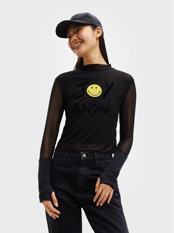 Desigual Γυναίκες Μπλουζάκια Μπλουζάκι SMILEY Ilusion 22WWTK38 Μαύρο Slim Fit 3 Desigual Γυναίκες Μπλουζάκια Μπλουζάκι SMILEY Ilusion 22WWTK38 Μαύρο Slim Fit