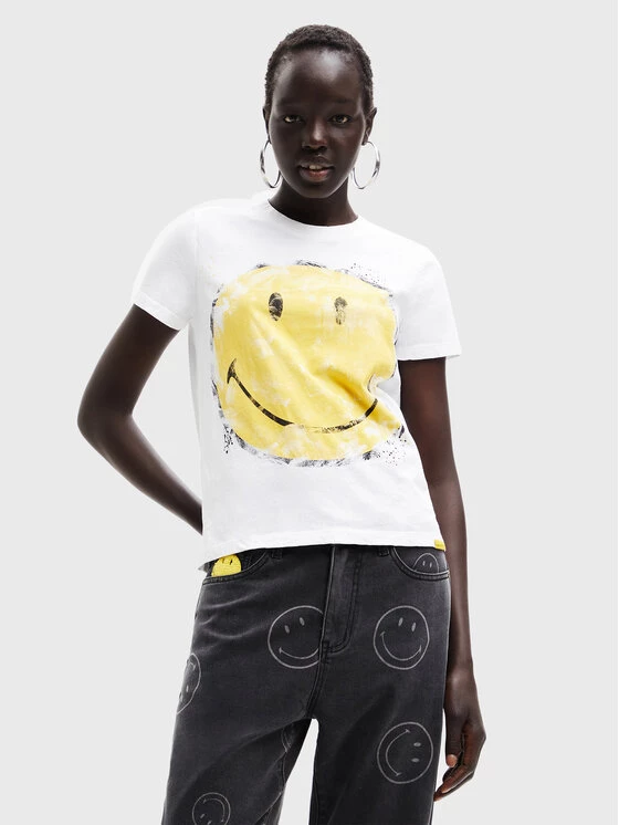 Desigual Γυναίκες T-shirts T-Shirt SMILEY Ria 22WWTKAJ Λευκό Regular Fit 3 Desigual Γυναίκες T-shirts T-Shirt SMILEY Ria 22WWTKAJ Λευκό Regular Fit