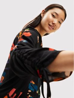 Desigual Γυναίκες Μπλουζάκια Μπλουζάκι Graphic Love 22WWBW11 Μαύρο Regular Fit -Εξοδος Desigual Κατάστημα unnamed file 3217