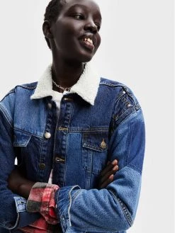 Desigual Γυναίκες Τζιν Μπουφάν Τζιν μπουφάν Luane 22WWED13 Σκούρο μπλε Regular Fit -Εξοδος Desigual Κατάστημα unnamed file 327