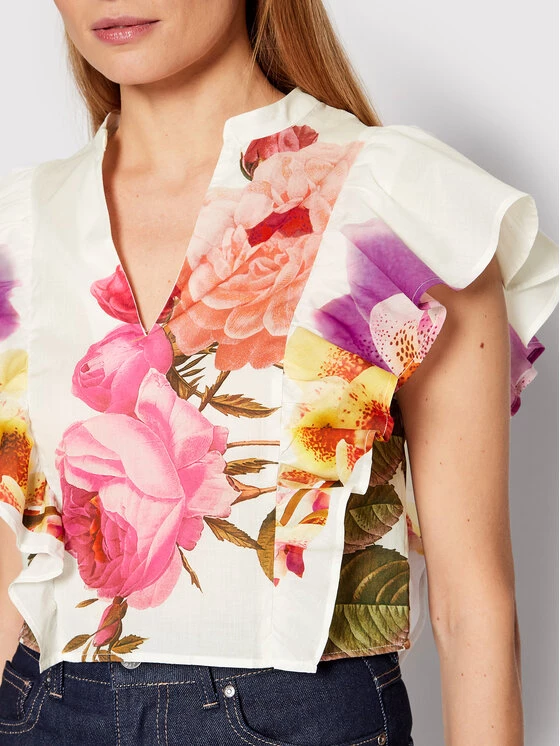 Desigual Γυναίκες Μπλουζάκια Μπλουζάκι Lucrecia 22SWBW26 Λευκό Regular Fit 6 Desigual Γυναίκες Μπλουζάκια Μπλουζάκι Lucrecia 22SWBW26 Λευκό Regular Fit - Image 4