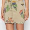 Desigual Γυναίκες Φούστα Mini Davos 22SWFN01 Μπεζ Regular Fit -Εξοδος Desigual Κατάστημα unnamed file 3924