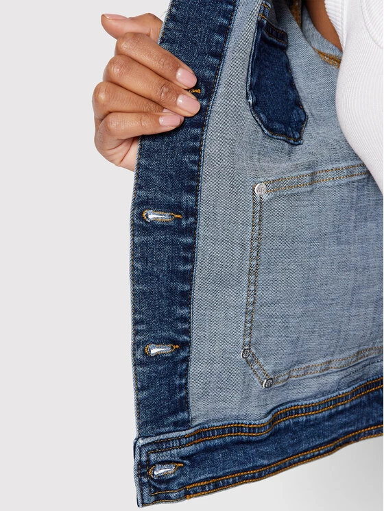 Desigual Γυναίκες Τζιν Μπουφάν Τζιν μπουφάν DISNEY My Mickey 22SWED16 Σκούρο μπλε Regular Fit 6 Desigual Γυναίκες Τζιν Μπουφάν Τζιν μπουφάν DISNEY My Mickey 22SWED16 Σκούρο μπλε Regular Fit - Image 4