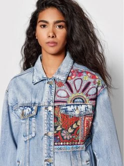 Desigual Γυναίκες Τζιν Μπουφάν Τζιν μπουφάν Nueva'Delhi 22SWED24 Μπλε Oversize -Εξοδος Desigual Κατάστημα unnamed file 4023