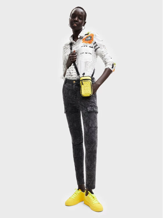 Desigual Γυναίκες Τζιν 22WWDD18 Μαύρο Skinny Fit 4 Desigual Γυναίκες Τζιν 22WWDD18 Μαύρο Skinny Fit - Image 2