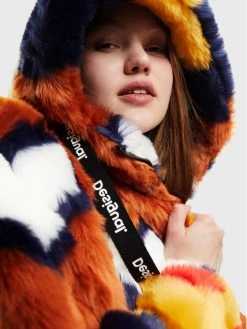 Desigual Γυναίκες Γούνες & Πανωφόρια από προβιά Γούνα Norwey 22WWEWB2 Έγχρωμο Oversize -Εξοδος Desigual Κατάστημα unnamed file 67
