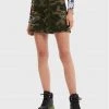 Desigual Γυναίκες Mini Φούστα τζιν Duna 22WWFN01 Πράσινο Regular Fit 2 Desigual Γυναίκες Mini Φούστα τζιν Duna 22WWFN01 Πράσινο Regular Fit -Εξοδος Desigual Κατάστημα unnamed file 772